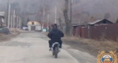 В Иркутской области полиция поймала двух подростков на скутере и питбайке
