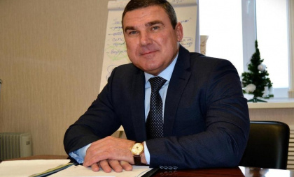 Сергей Мельников: "Мы склоняем головы перед подвигом ветеранов, с благодарностью говорим о тех, кто сегодня несёт службу"